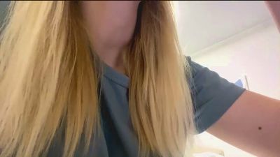 SandaAldaba webcam model stream image
