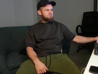 Tommy Burnz webcam model stream image