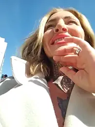 TravelMommyBlair webcam stripchat model stream image