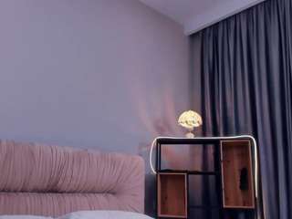 noreencovert webcam model stream image