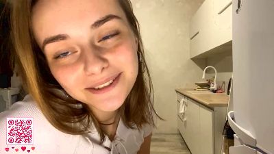 XeniaResner webcam model stream image