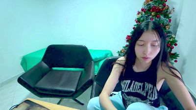 RoseandViktor23 webcam model stream image