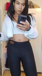 Katalinaaahot webcam model stream image