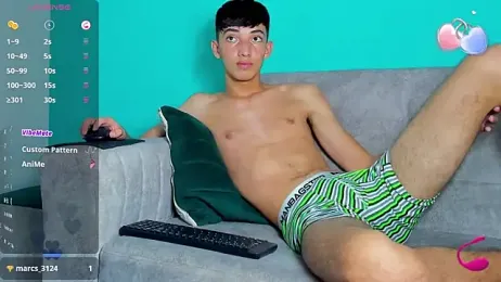 Maikol_Ortiz webcam stripchat model stream image