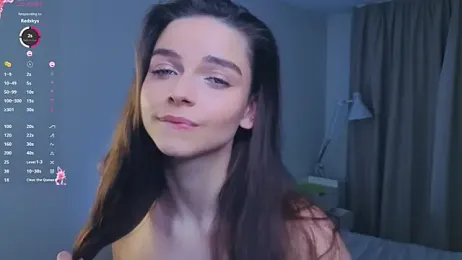 LoveMillier webcam model stream image