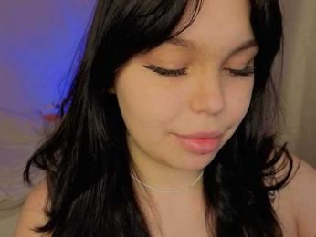 MaryMayven webcam model stream image