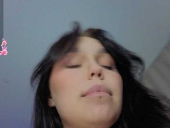 MaryMayven webcam model stream image