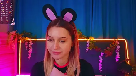 AlinaWalters webcam stripchat model stream image