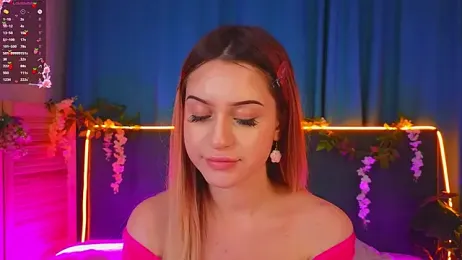 AlinaWalters webcam model stream image