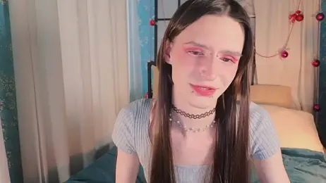 madi_snow webcam model stream image