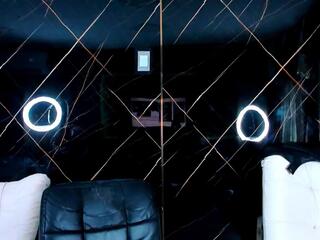 Owen Wolfe webcam model stream image