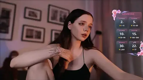 mili_coy webcam model stream image