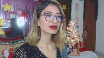 Kaii_ webcam model stream image