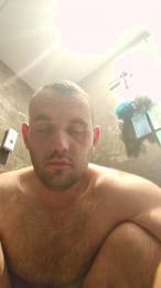 Clemeg webcam model stream image