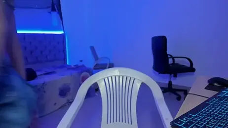 beiby_glow webcam model stream image