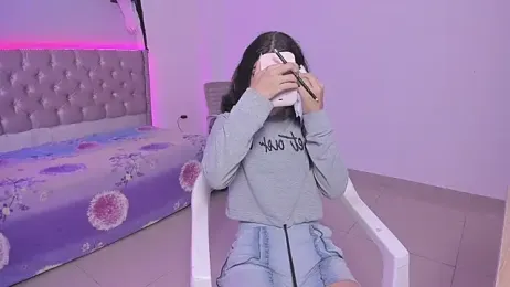 beiby_glow webcam model stream image