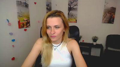 PeppyMia webcam model stream image