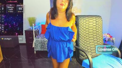 Julia_Dean webcam model stream image