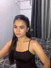 AngelHille webcam model stream image