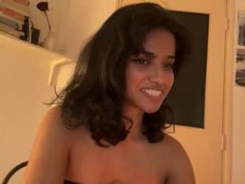 mriea_ webcam chaturbate model stream image