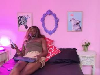 nehandaclarck_ webcam model stream image