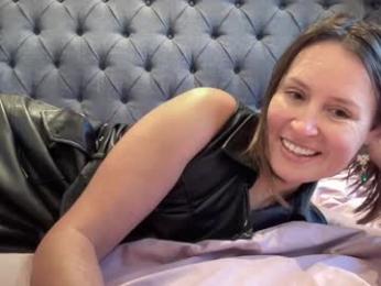 eatmypie69 webcam model stream image