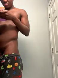 Festivitiesking1 webcam model stream image