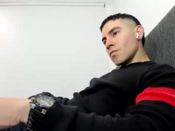 andresjuan92 webcam model stream image