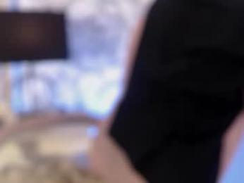 lunaykross webcam chaturbate model stream image