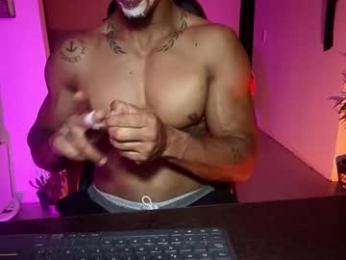 adam_valencia webcam model stream image