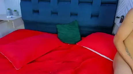 Youngs_Wild webcam model stream image