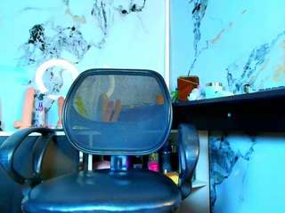 alixlong webcam model stream image