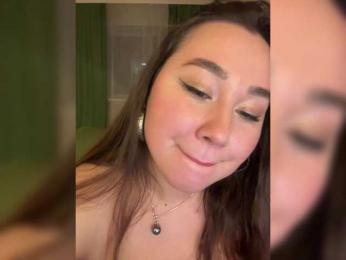 sweetie webcam model stream image