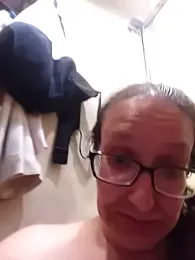 ILUV2TUCHMYKITTY webcam model stream image