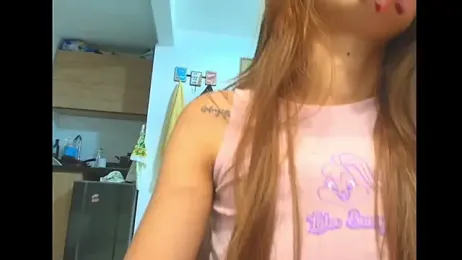 Alaiapink webcam model stream image