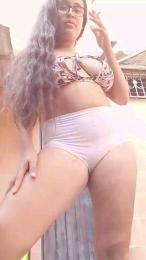 aisha_koswell33 webcam model stream image