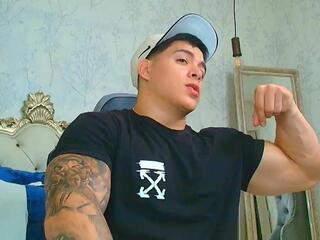 Alan Thompson webcam model stream image