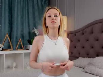 maecodrington webcam model stream image