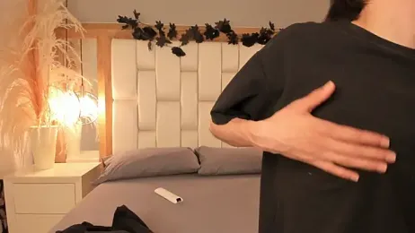 Daphne_And_Roger webcam stripchat model stream image