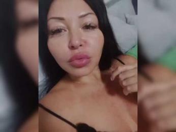 MissArnika webcam model stream image