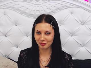 Mae Anna webcam model stream image