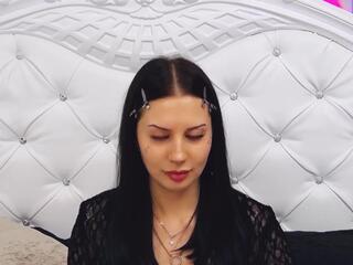 Mae Anna webcam model stream image