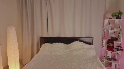 DevonaHutzler webcam model stream image