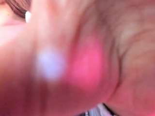 akura011 webcam model stream image