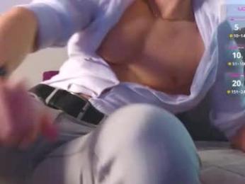 night_wwwolf webcam model stream image