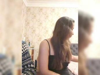 Love_Crew webcam model stream image