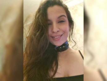 Love_Crew webcam model stream image