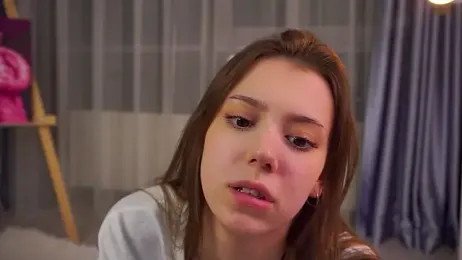 TaiteBrow webcam model stream image