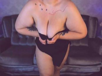 BettyDark webcam model stream image