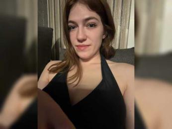 Alinagilberd03 webcam model stream image